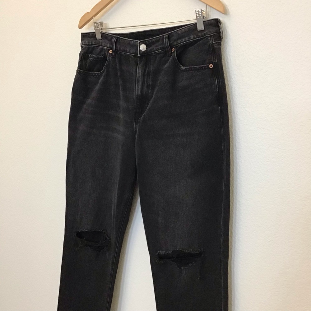 American Eagle 12 Mom Jeans Womens High Rise Distressed Faded Black Strigid 2024 - Picture 5 of 13